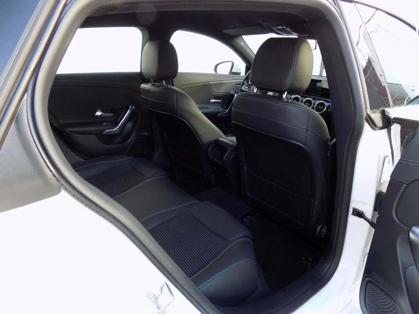 Mercedes-Benz CLA - Náhled 21