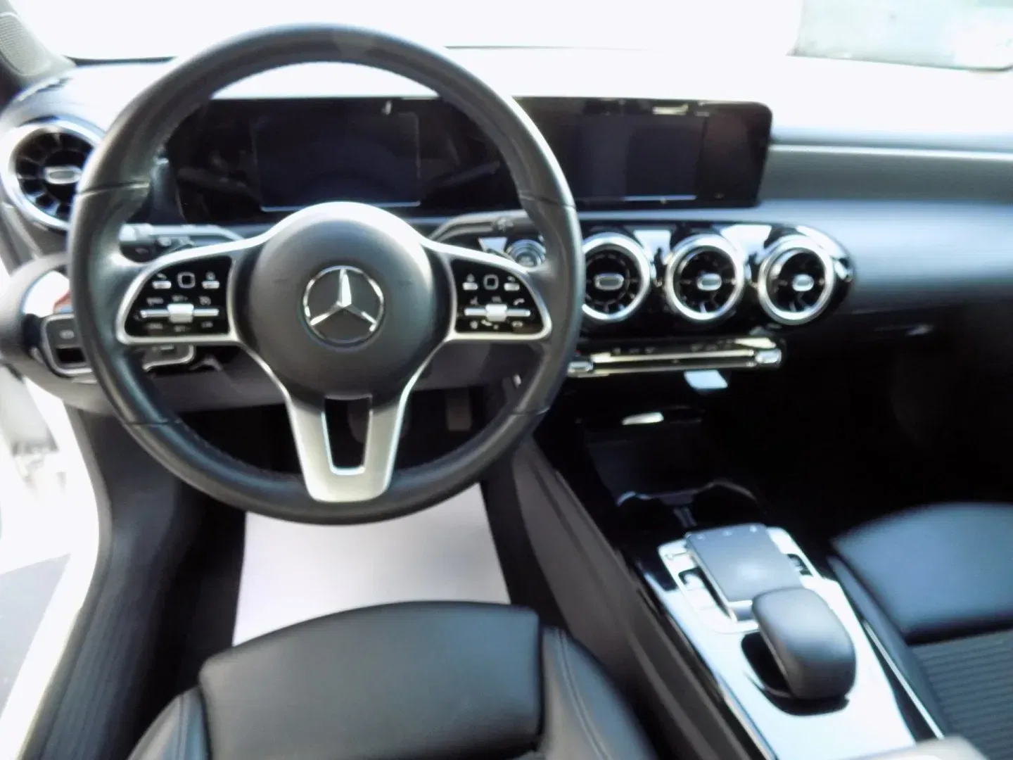 Mercedes-Benz CLA - Náhled 25