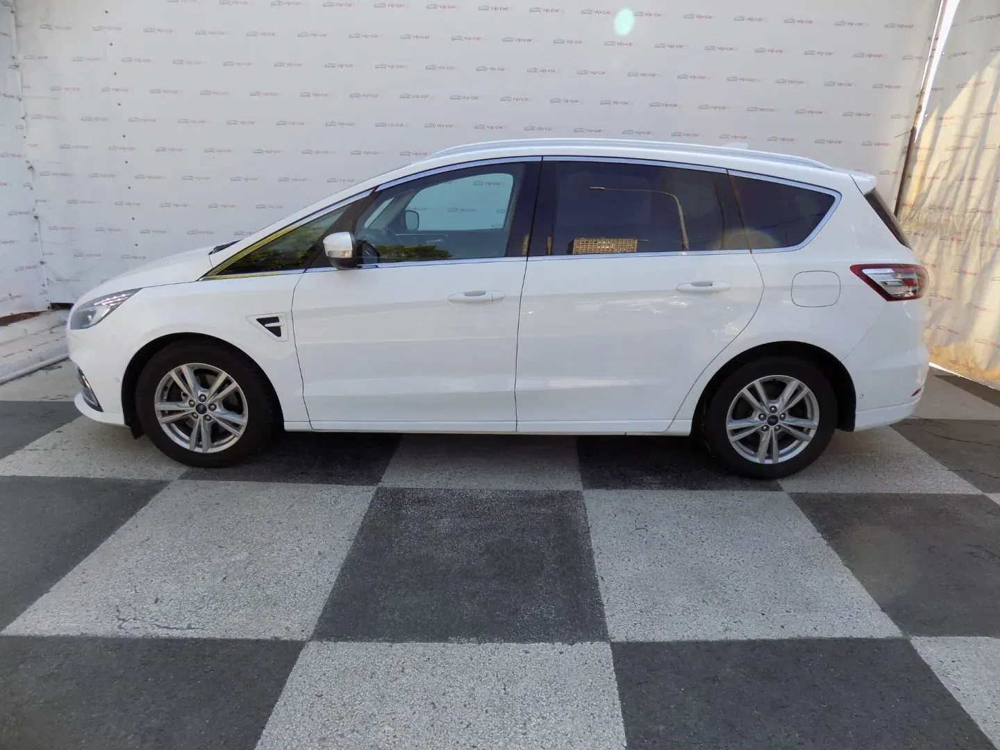 Ford S-MAX - Náhled 2