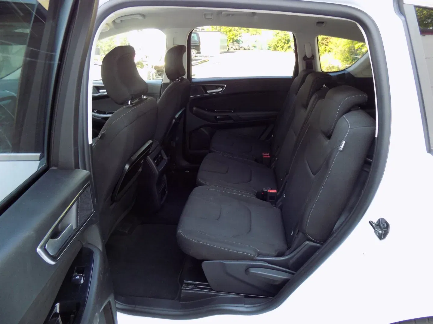 Ford S-MAX - Náhled 11