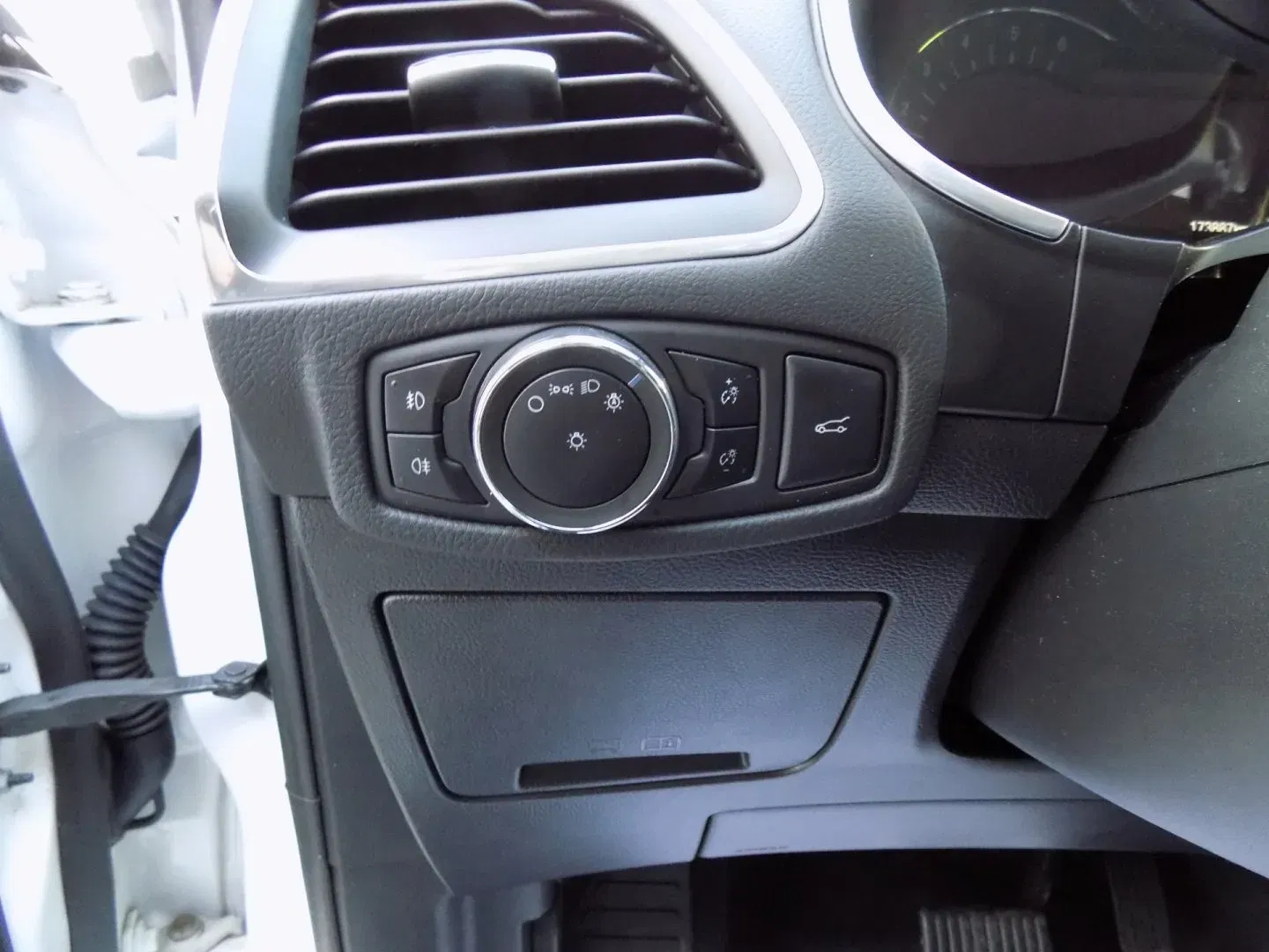 Ford S-MAX - Náhled 24