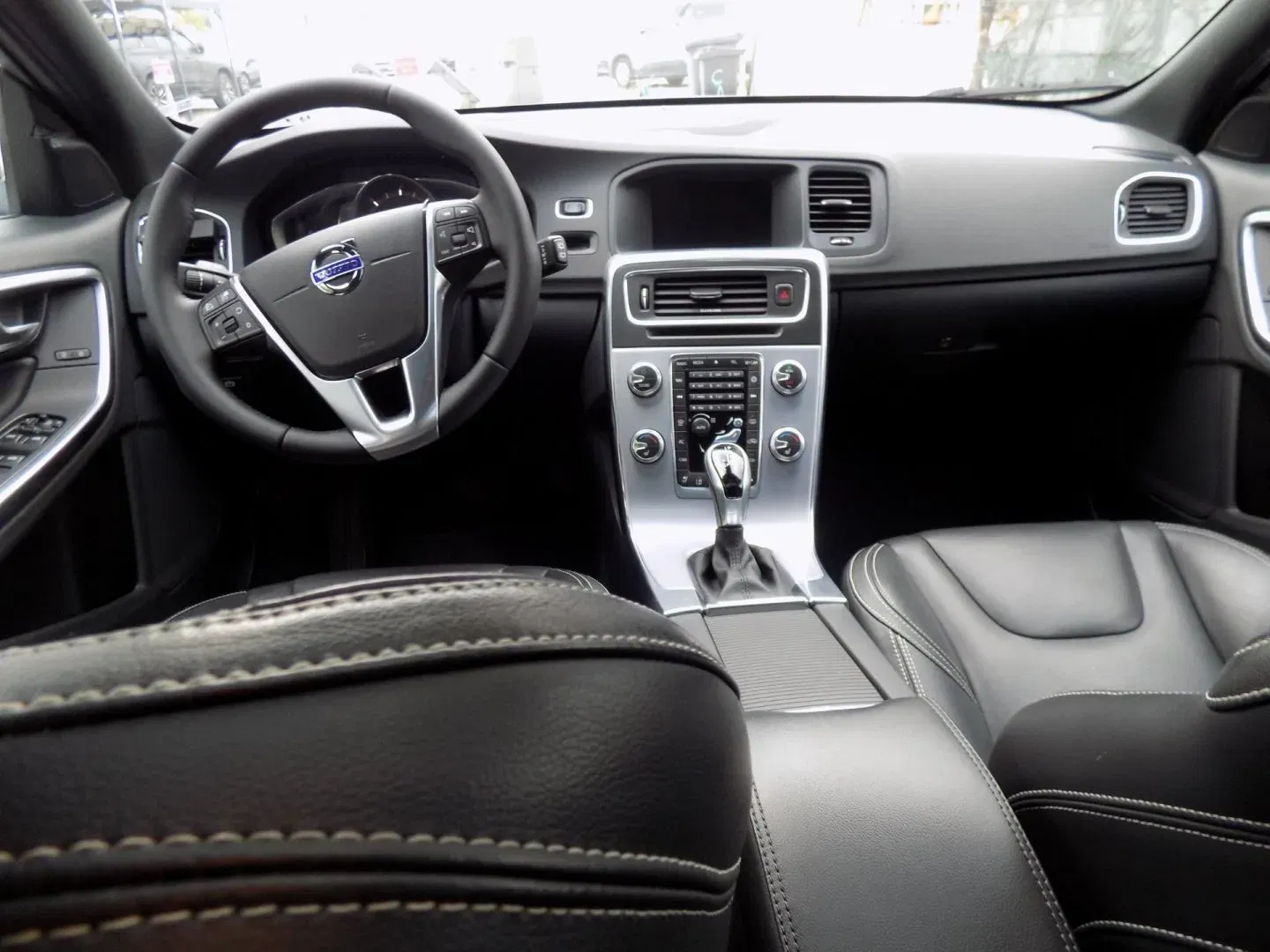 Volvo V60 - Náhled 19