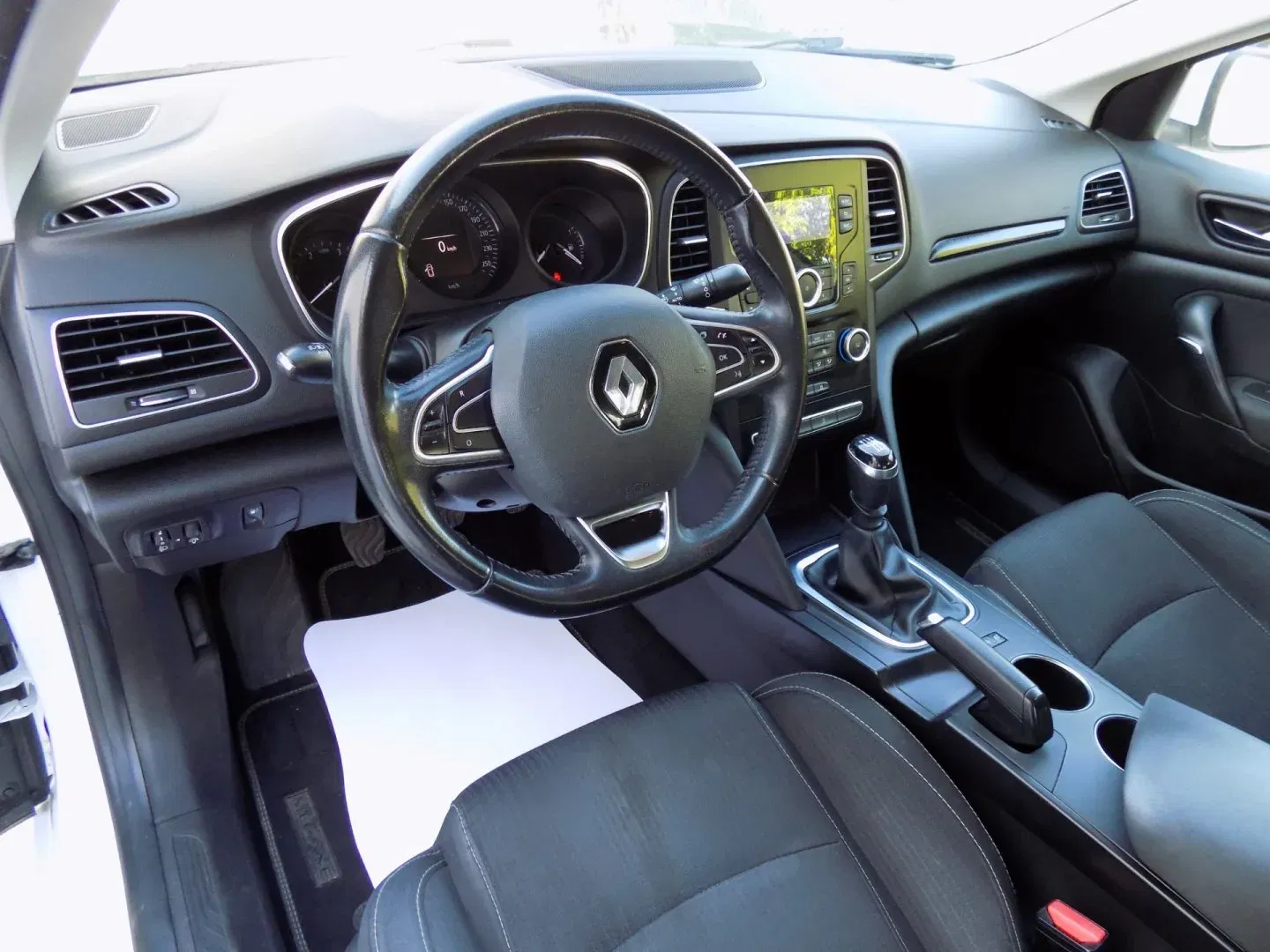 Renault Mégane - Náhled 12