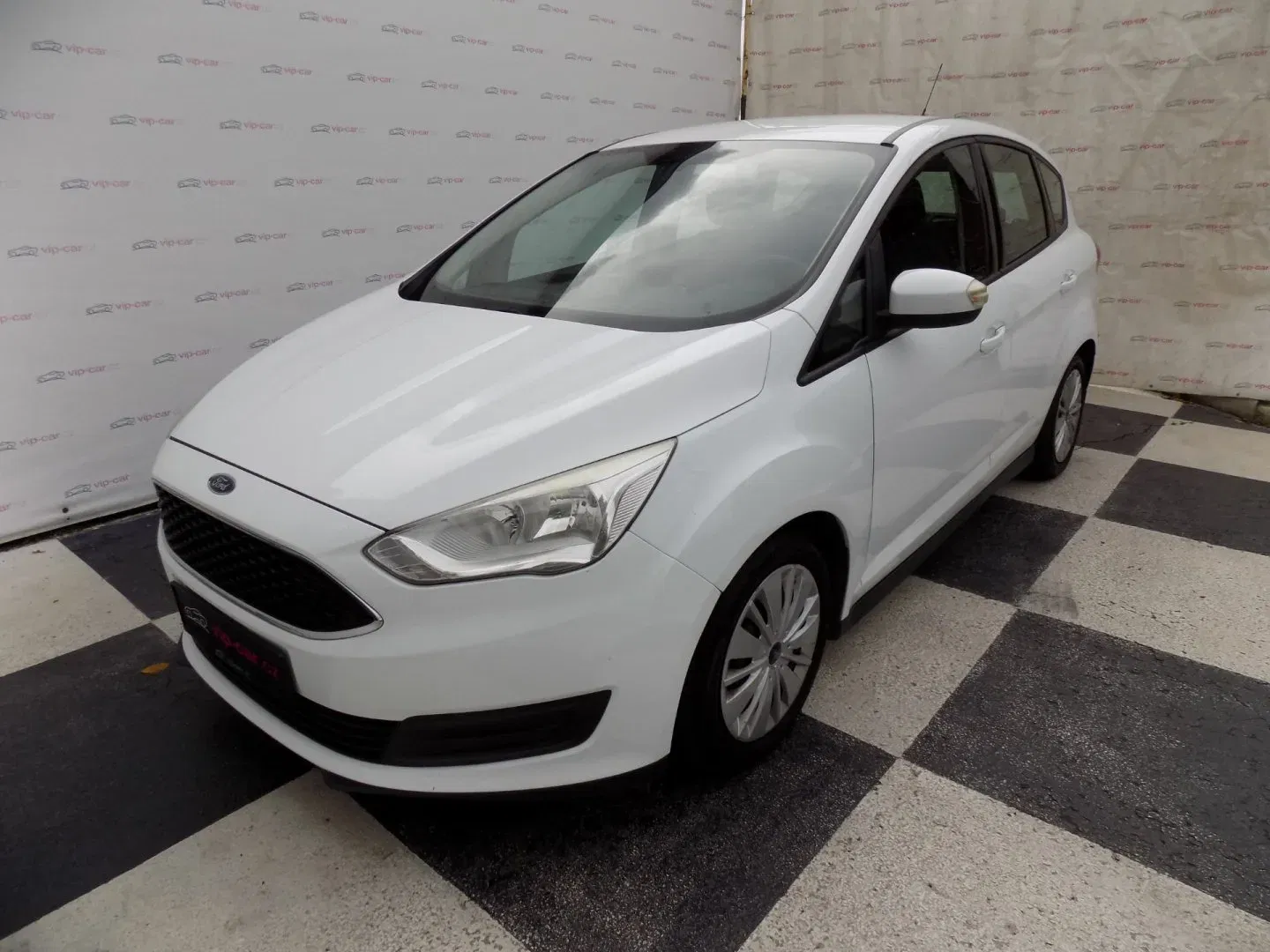 Ford C-MAX – fotografie 1