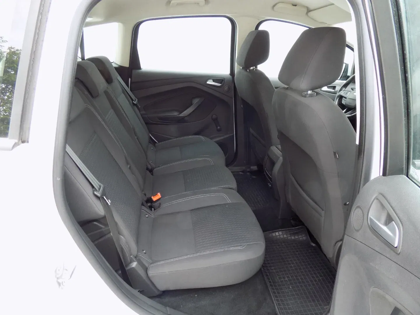 Ford C-MAX - Náhled 17