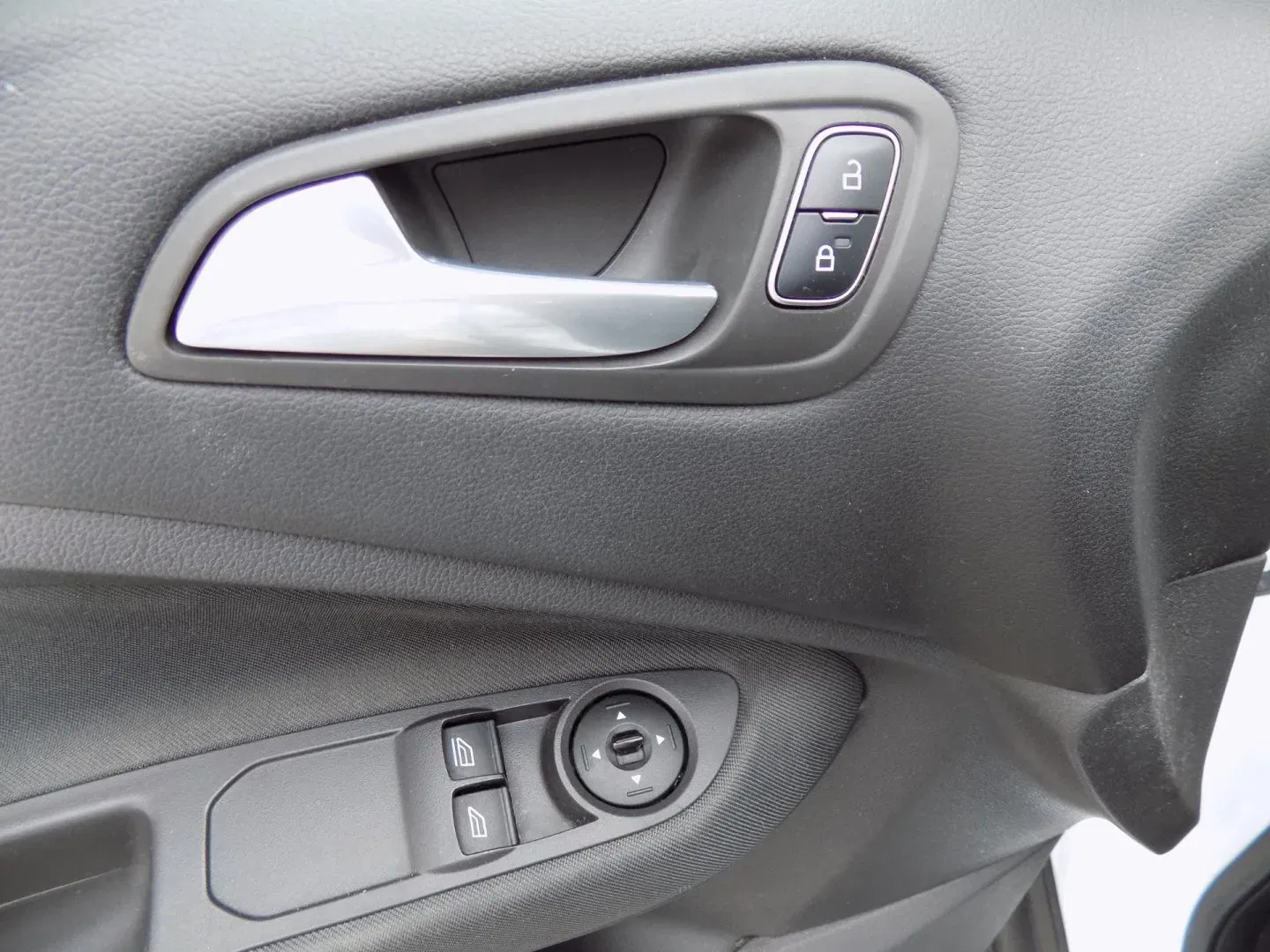 Ford C-MAX - Náhled 20