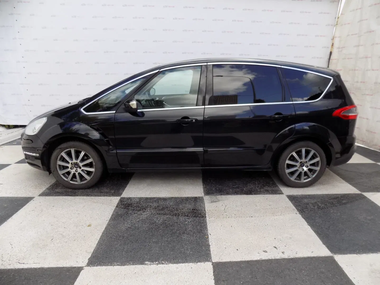 Ford S-MAX - Náhled 2