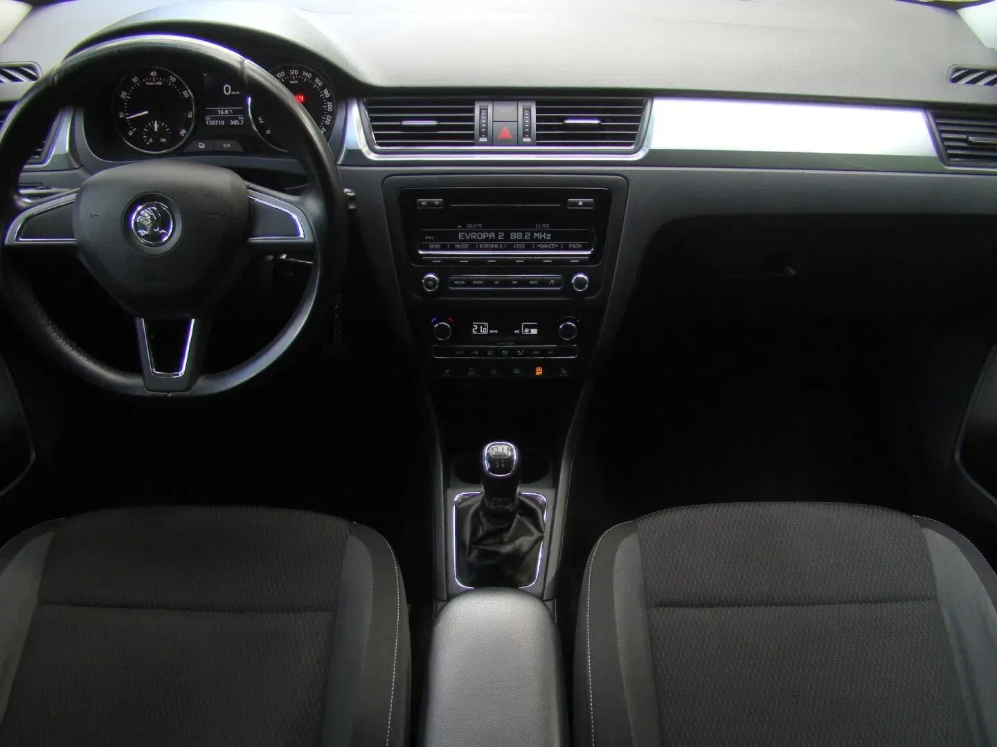 Škoda Rapid - Náhled 7