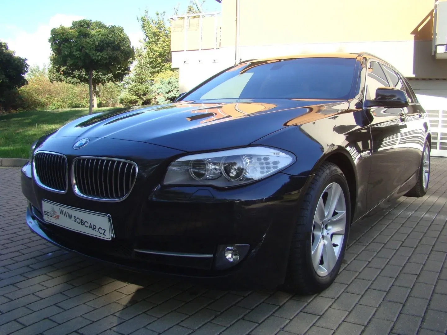 BMW Řada 5 - Obrázek 1