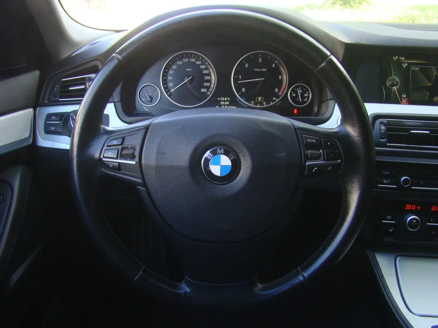 BMW Řada 5 - Náhled 23