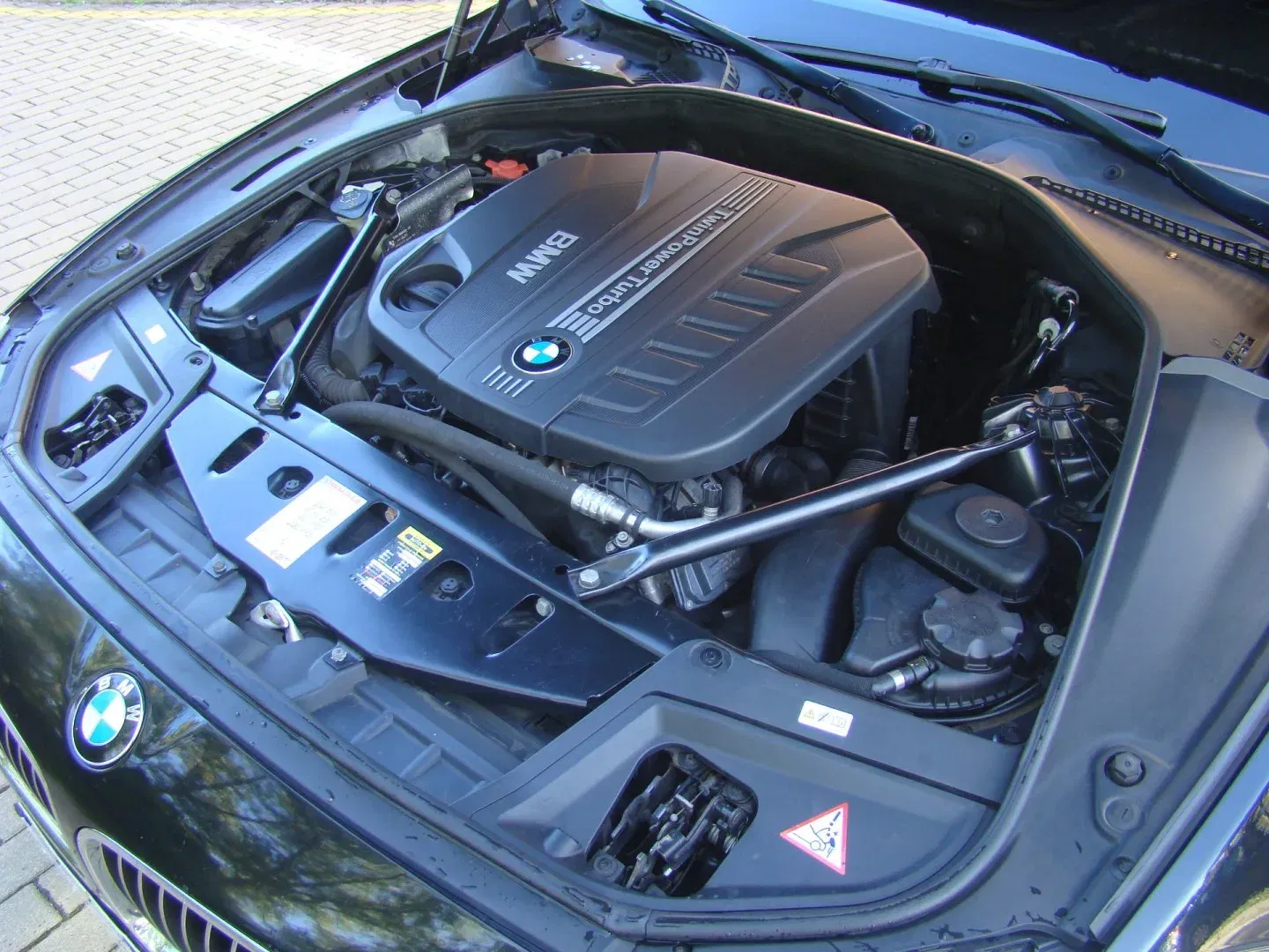 BMW Řada 5 - Náhled 32