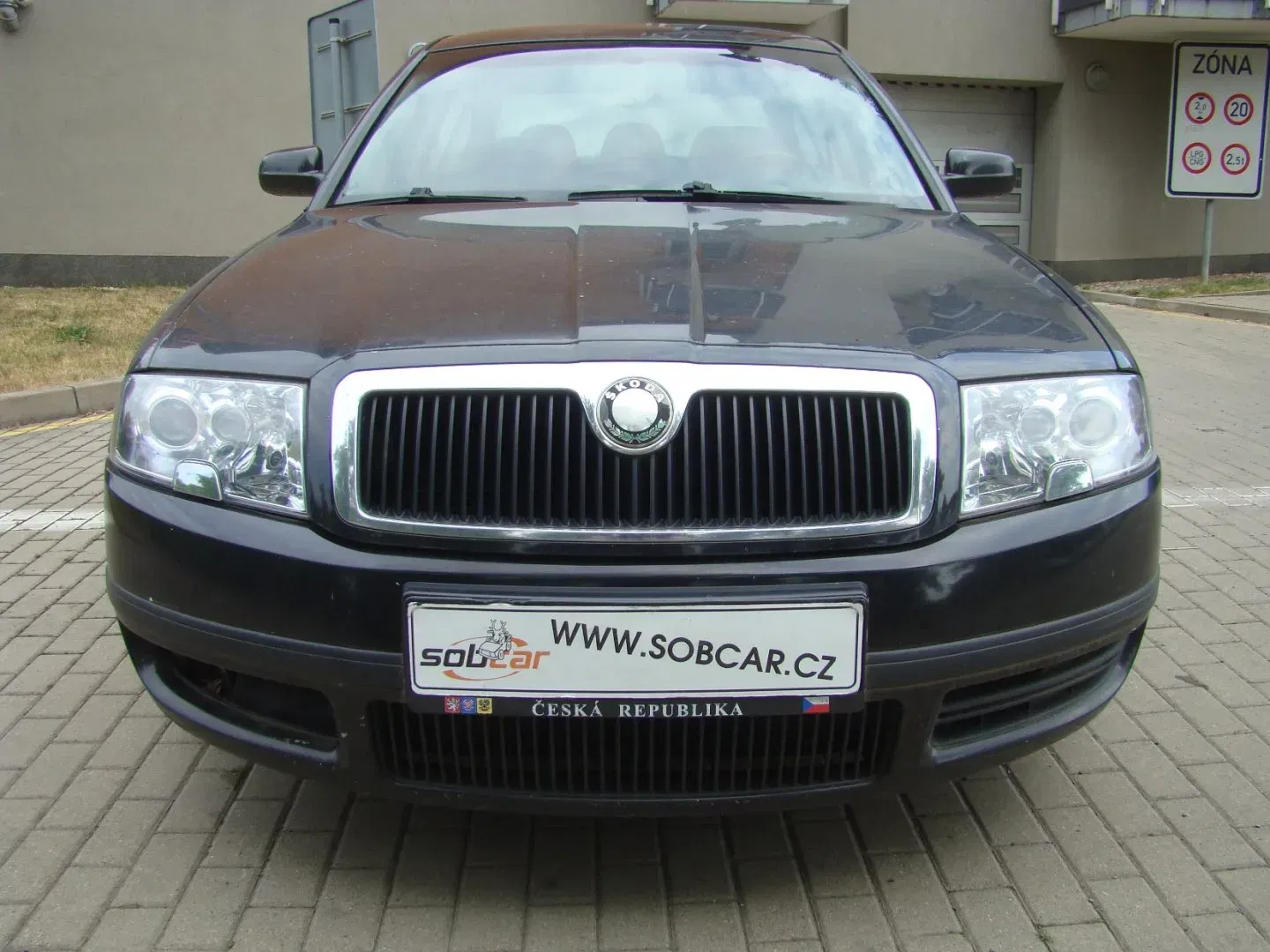Škoda Superb - Náhled 23