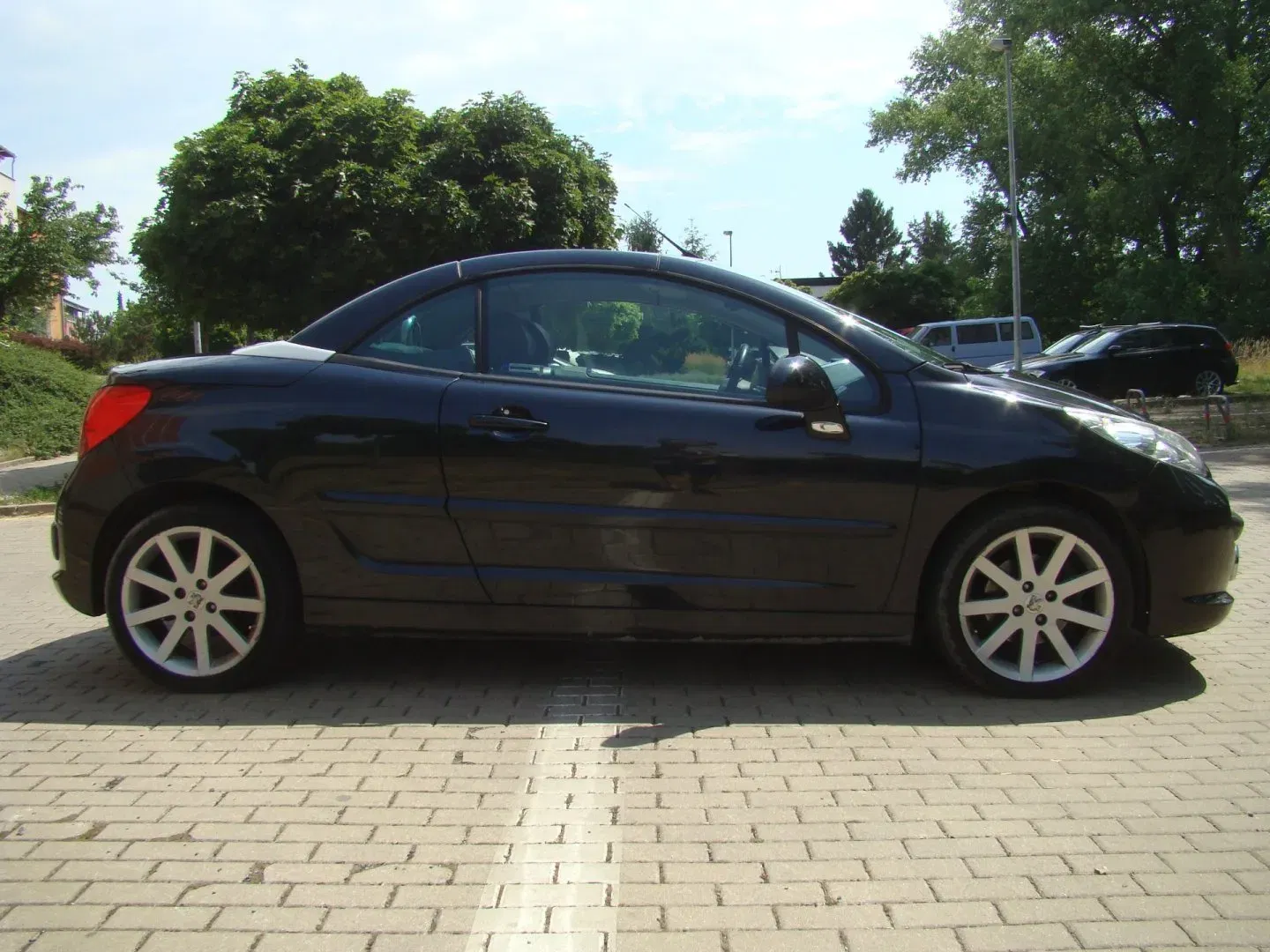 Peugeot 207 - Náhled 34