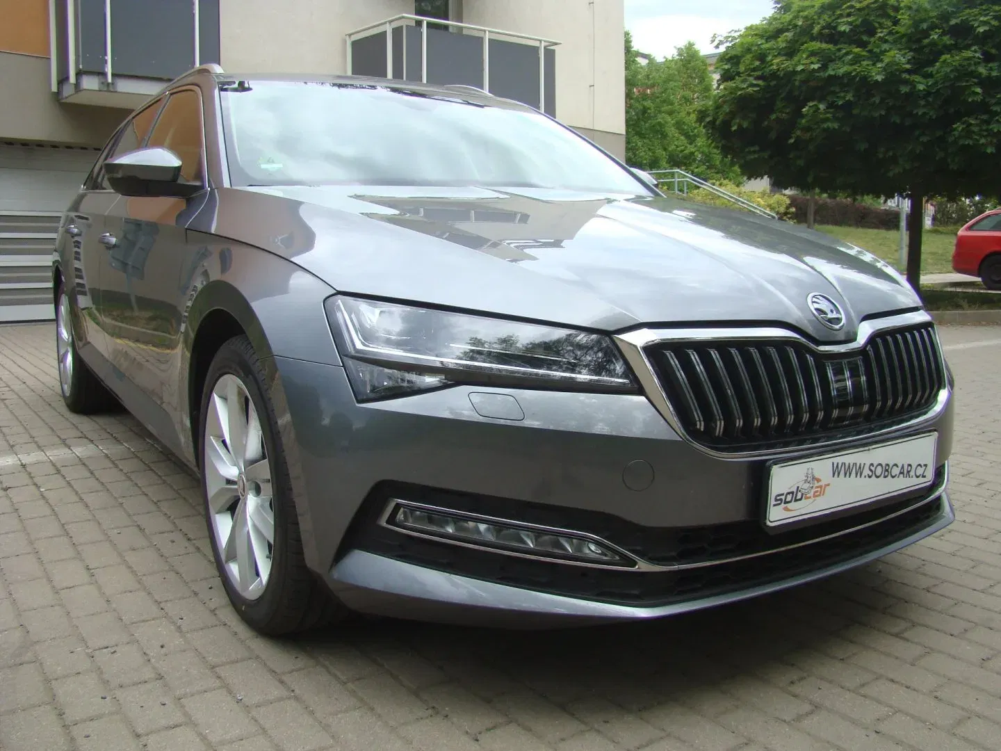Škoda Superb - Náhled 2