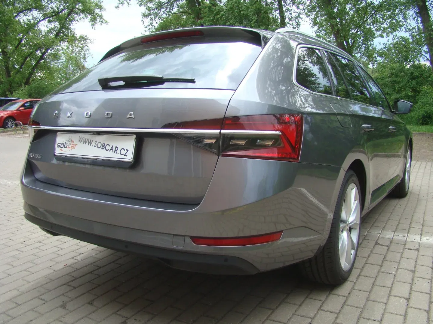 Škoda Superb - Náhled 4