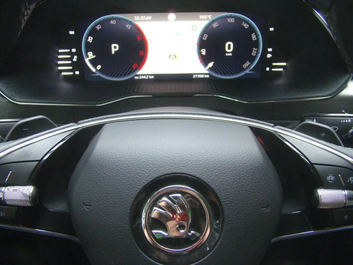 Škoda Superb - Náhled 21