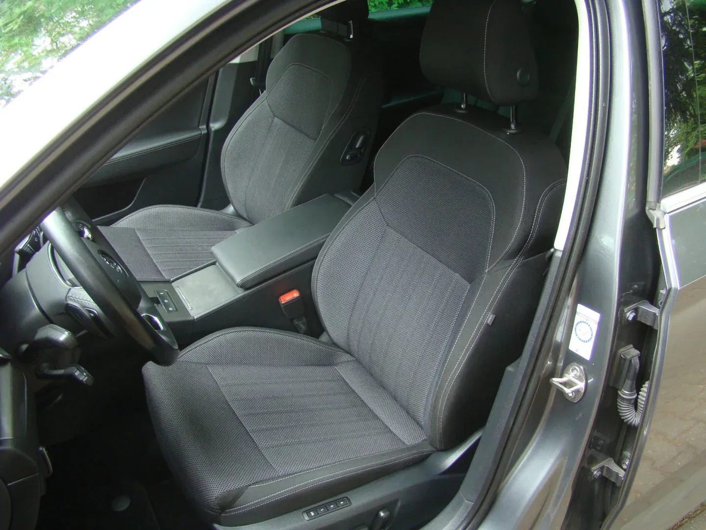 Škoda Superb - Náhled 28