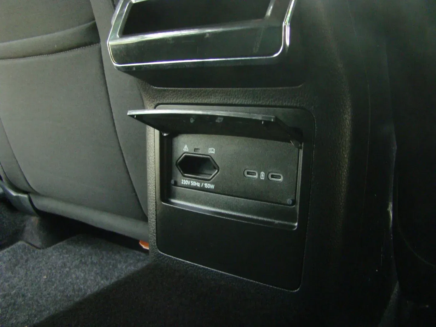 Škoda Superb - Náhled 29