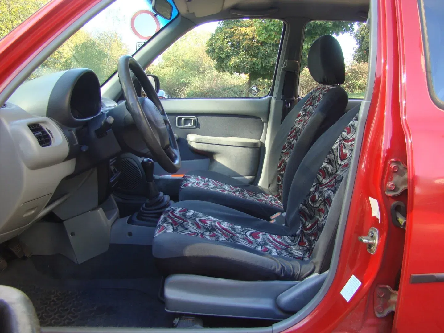 Nissan Micra - Náhled 8