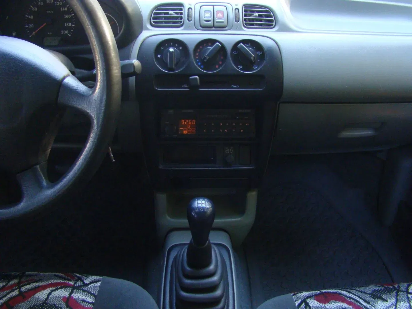Nissan Micra - Náhled 15