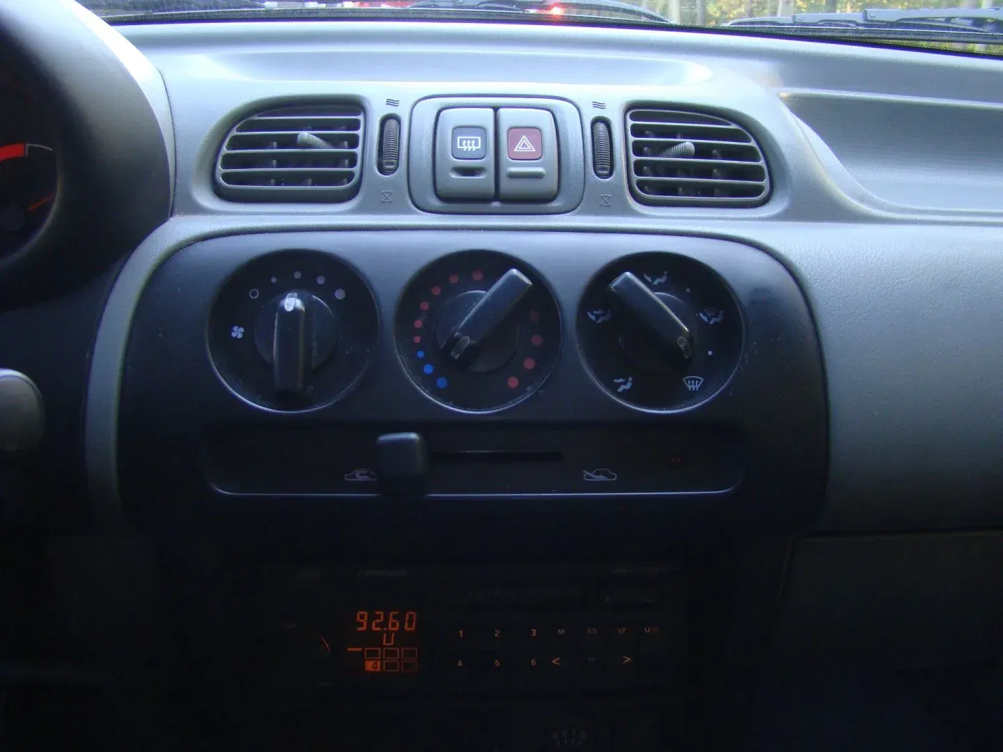 Nissan Micra - Náhled 16