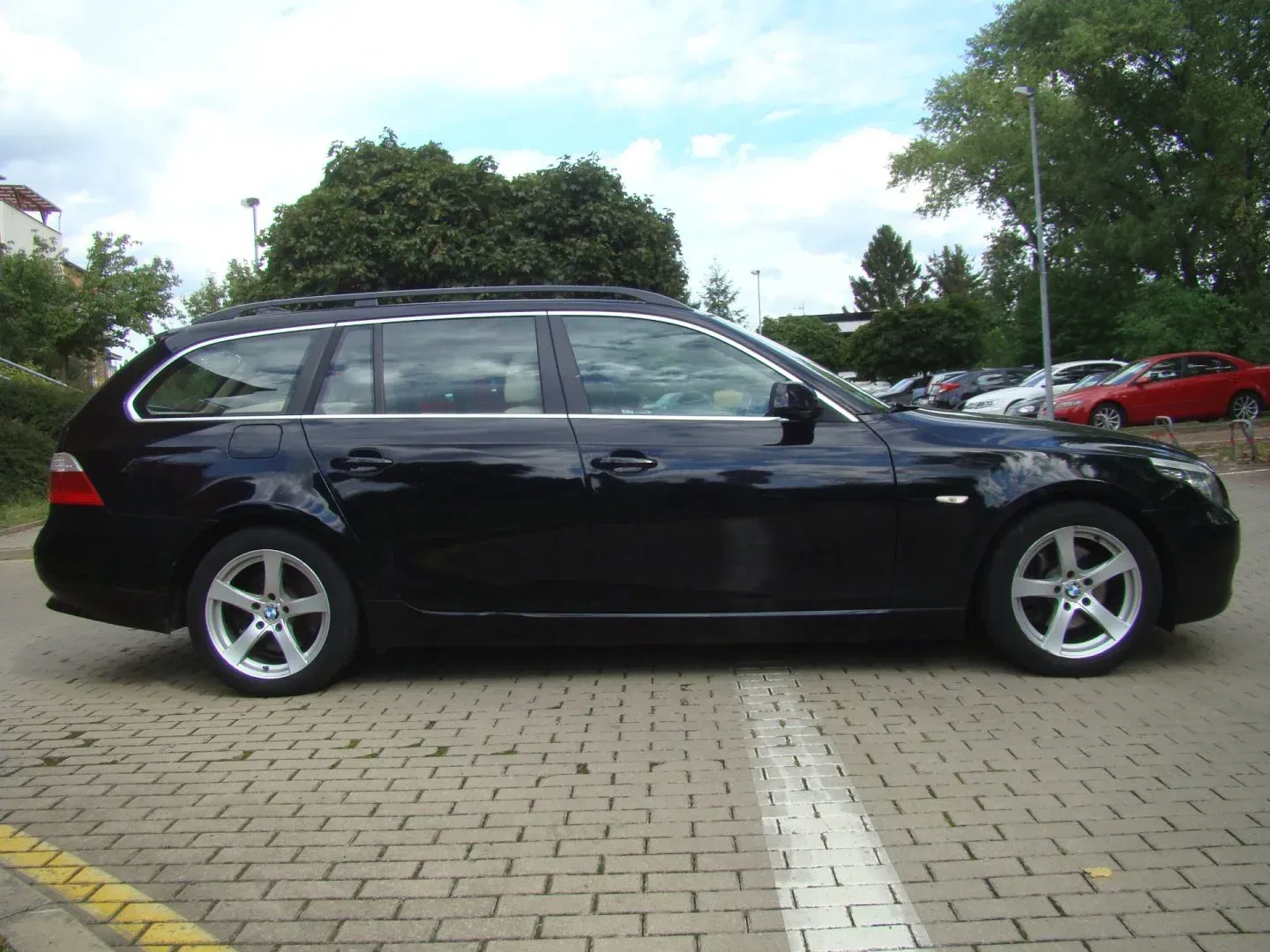 BMW Řada 5 - Náhled 3