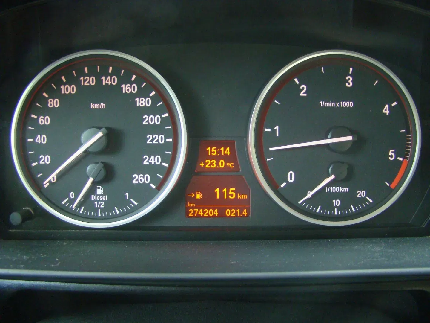 BMW Řada 5 - Náhled 24