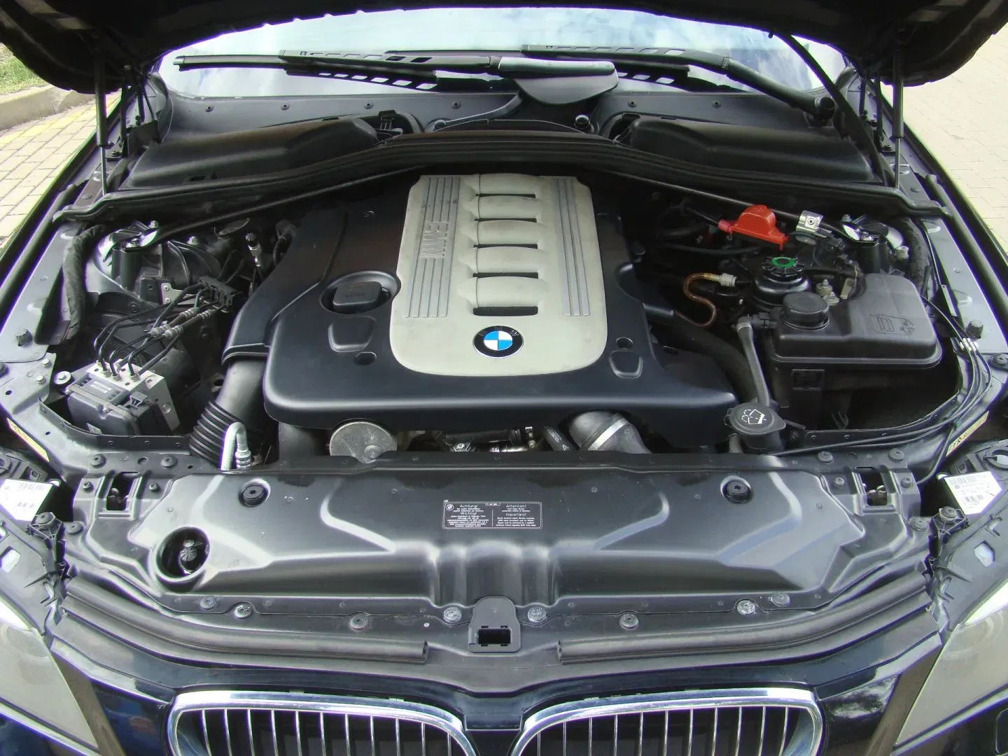 BMW Řada 5 - Náhled 32