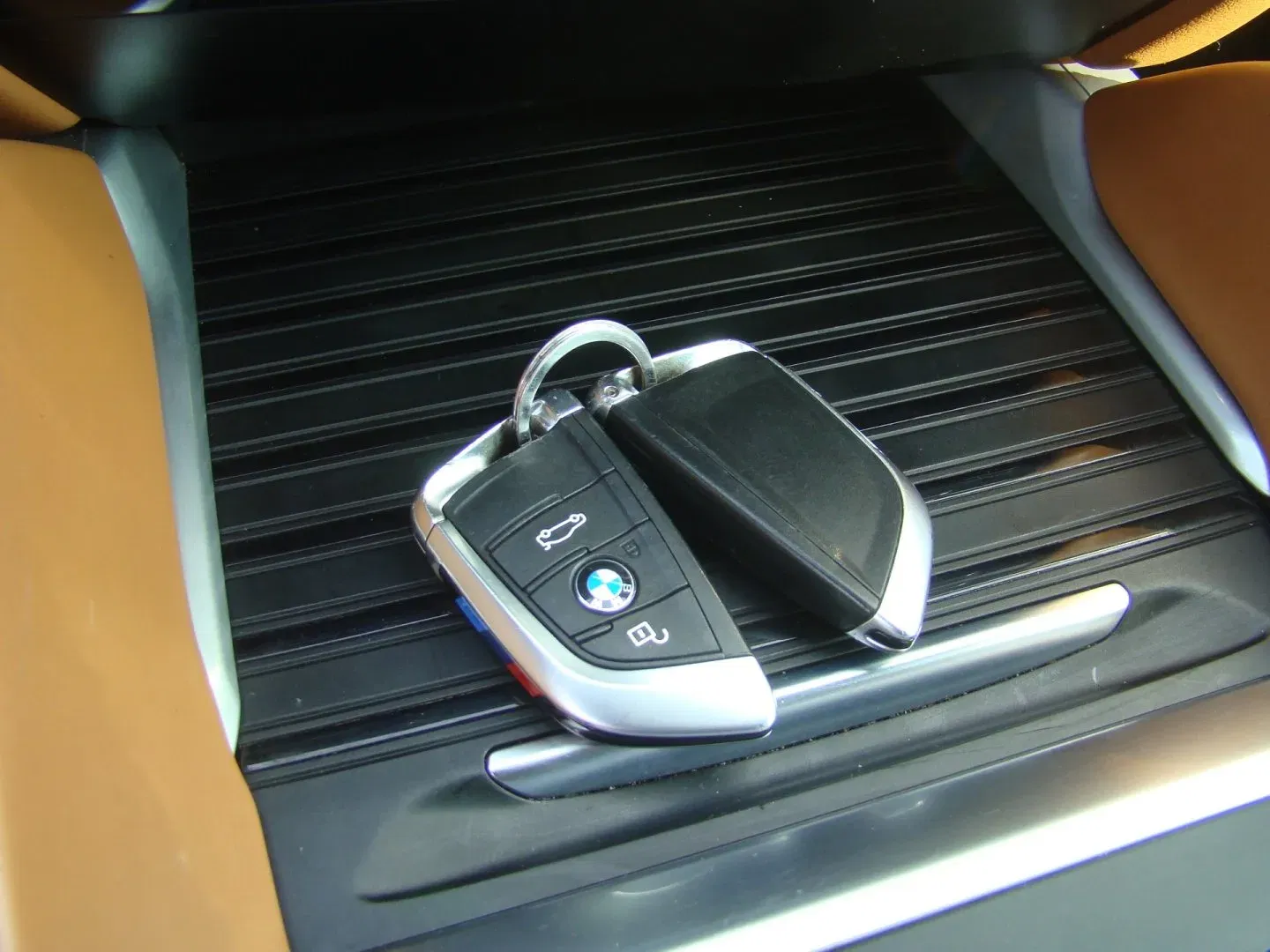 BMW X6 - Náhled 15