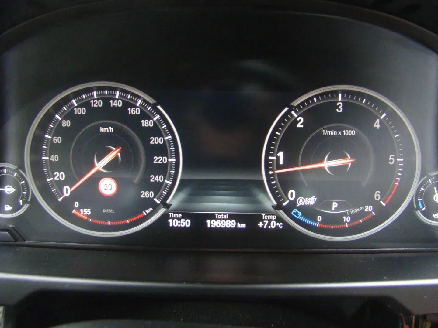 BMW X6 - Náhled 25