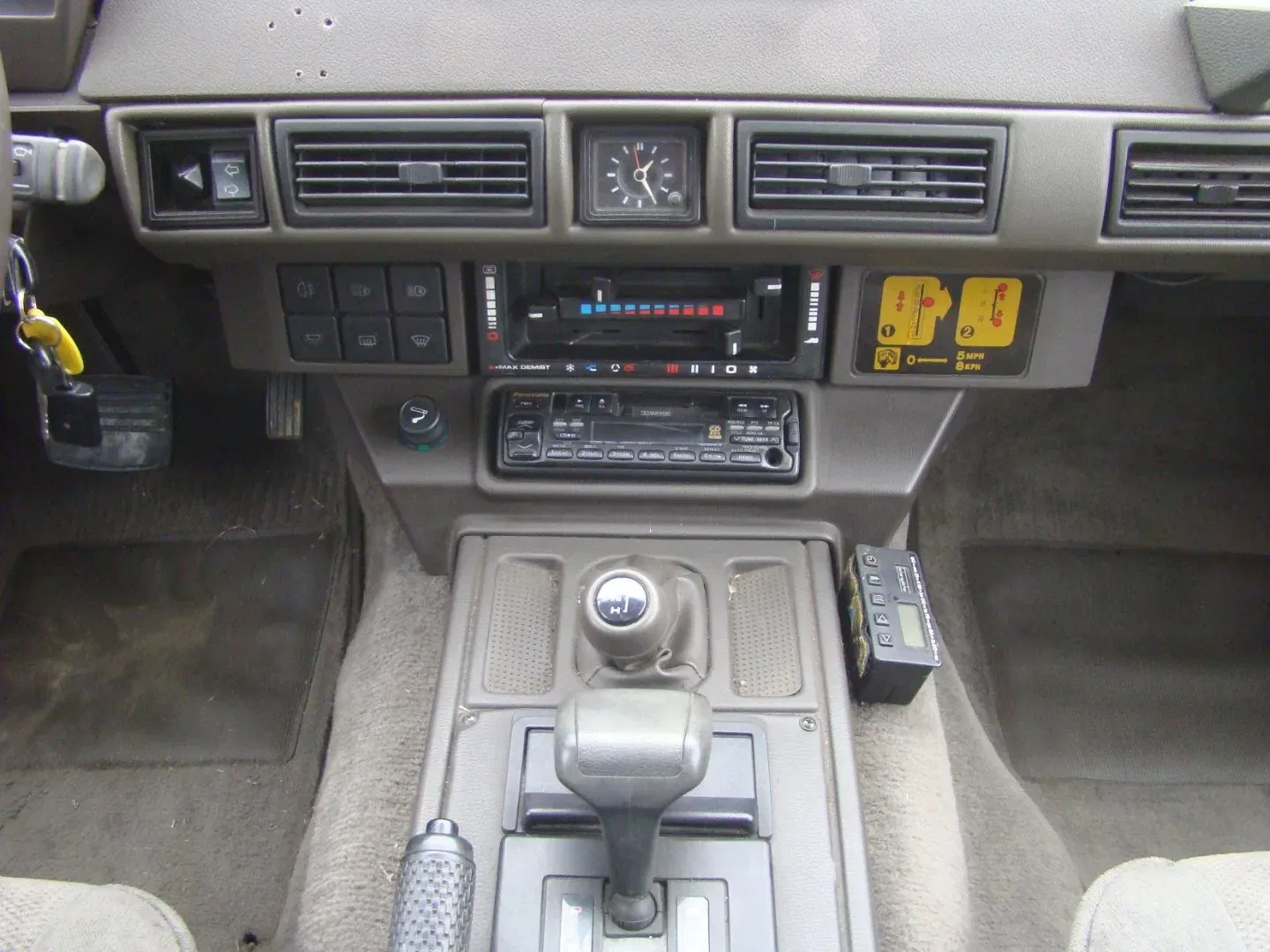 Land Rover Range Rover - Náhled 12
