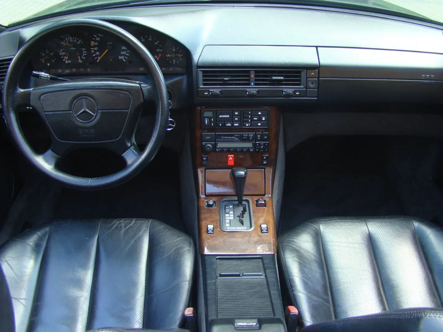 Mercedes-Benz SL - Náhled 9