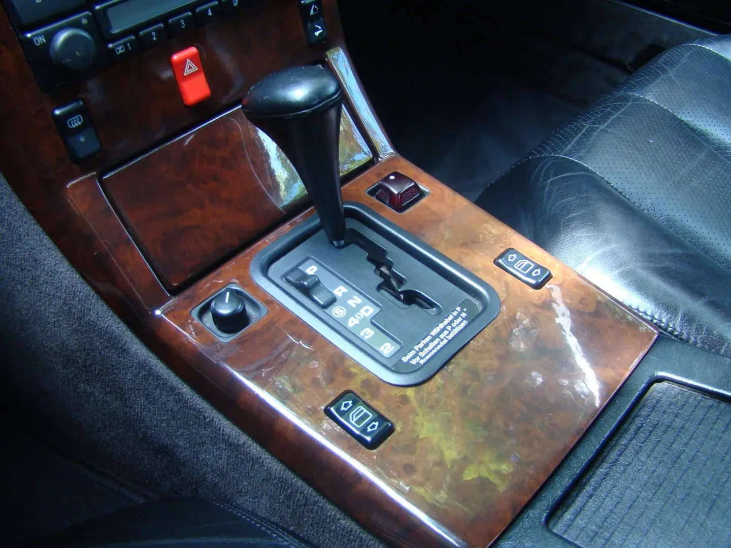 Mercedes-Benz SL - Náhled 18