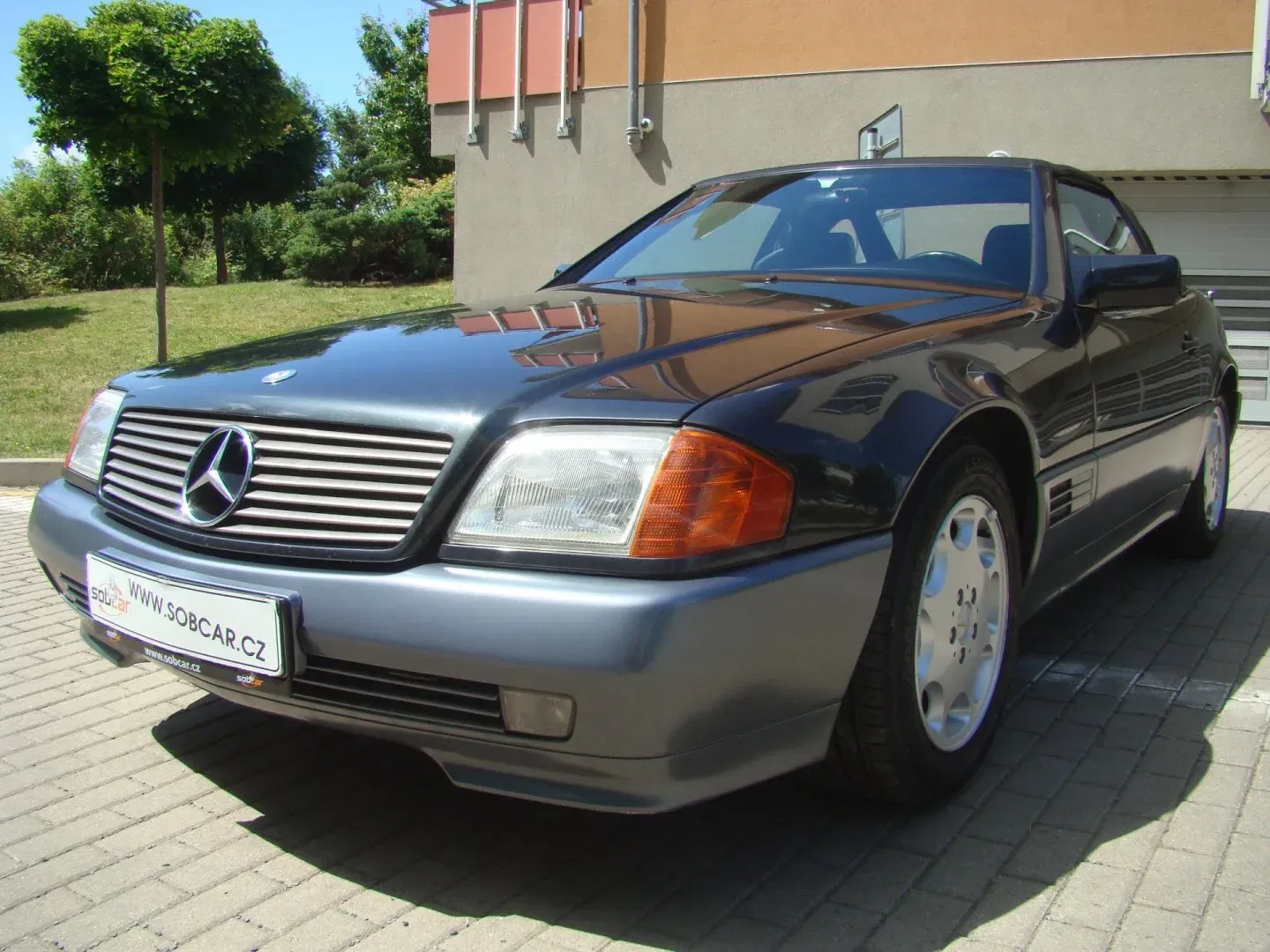 Mercedes-Benz SL - Náhled 33