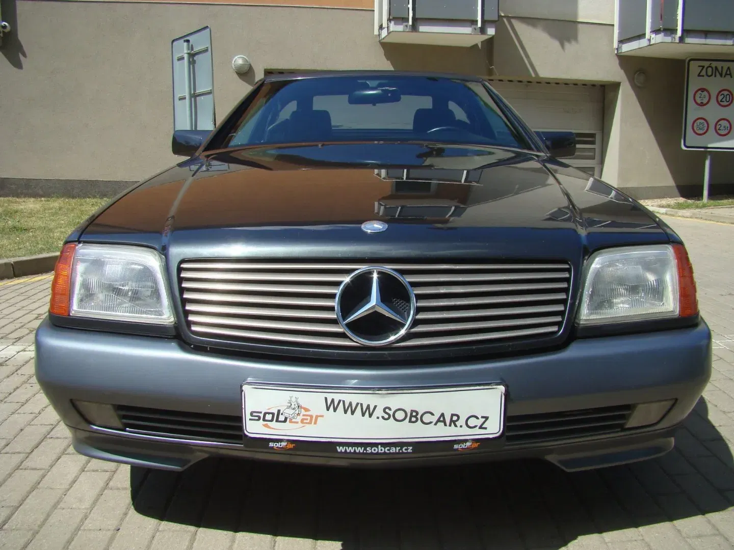 Mercedes-Benz SL - Náhled 34