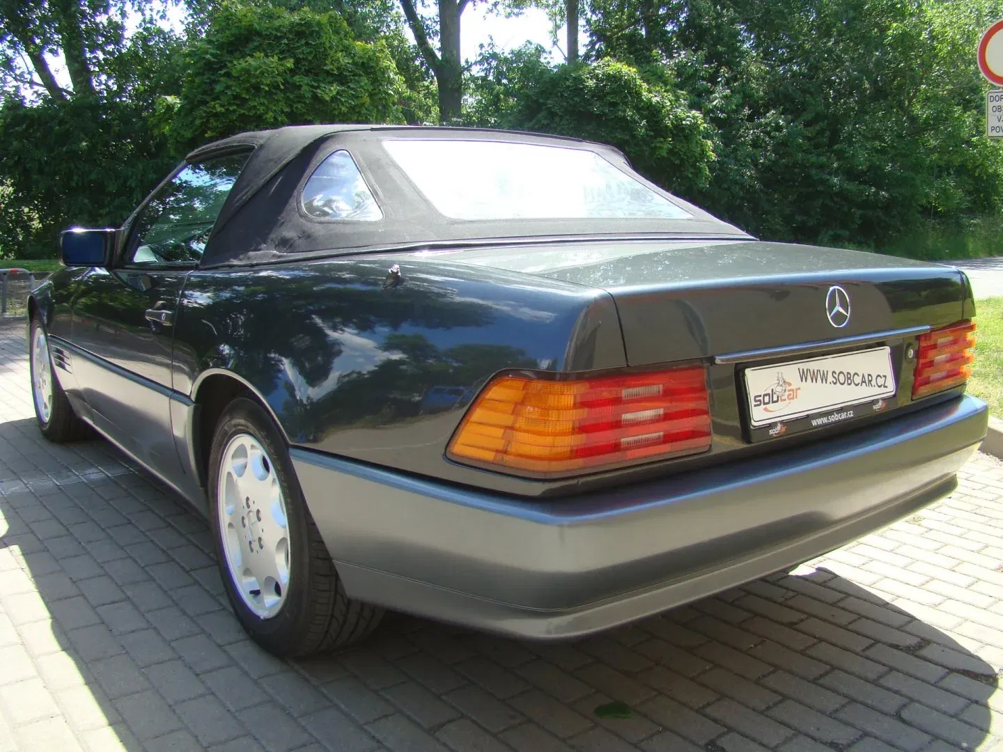 Mercedes-Benz SL - Náhled 39