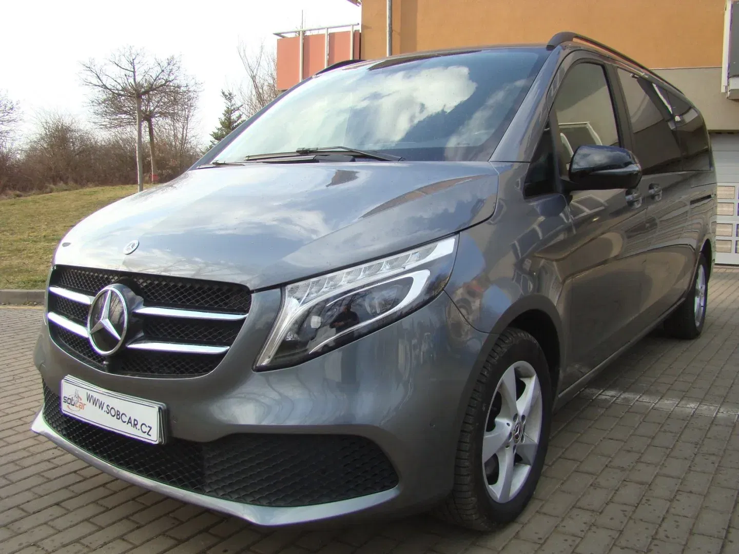 Mercedes-Benz Třídy V 300 CDi EXTRA LONG 7 MÍST, 2021