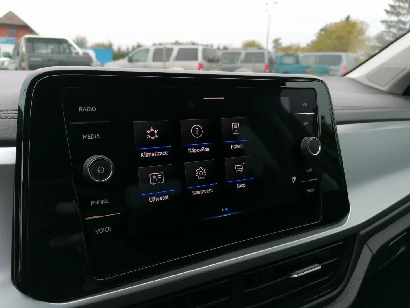 Volkswagen T-Roc - Náhled 21