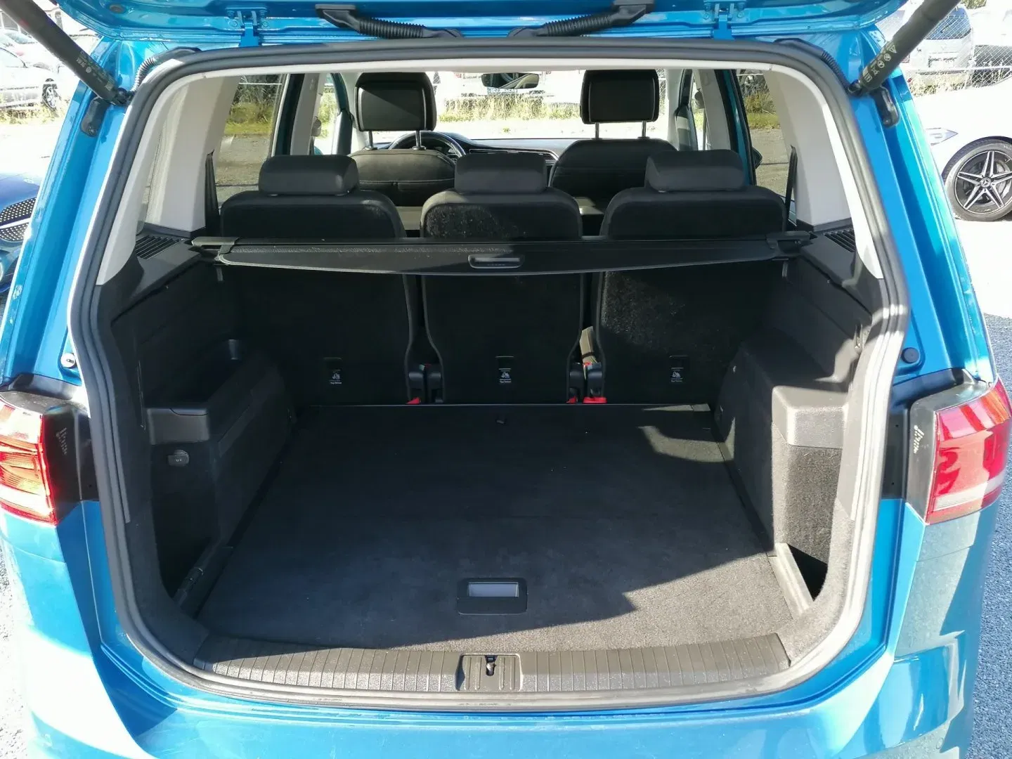 Volkswagen Touran - Náhled 22