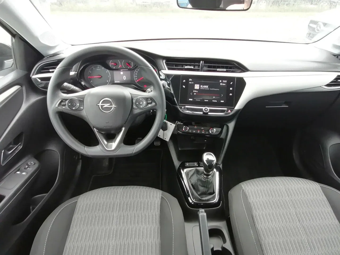 Opel Corsa - Náhled 8