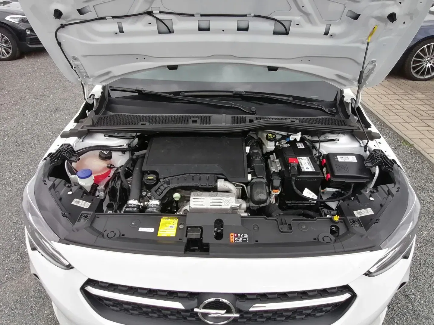 Opel Corsa - Náhled 18