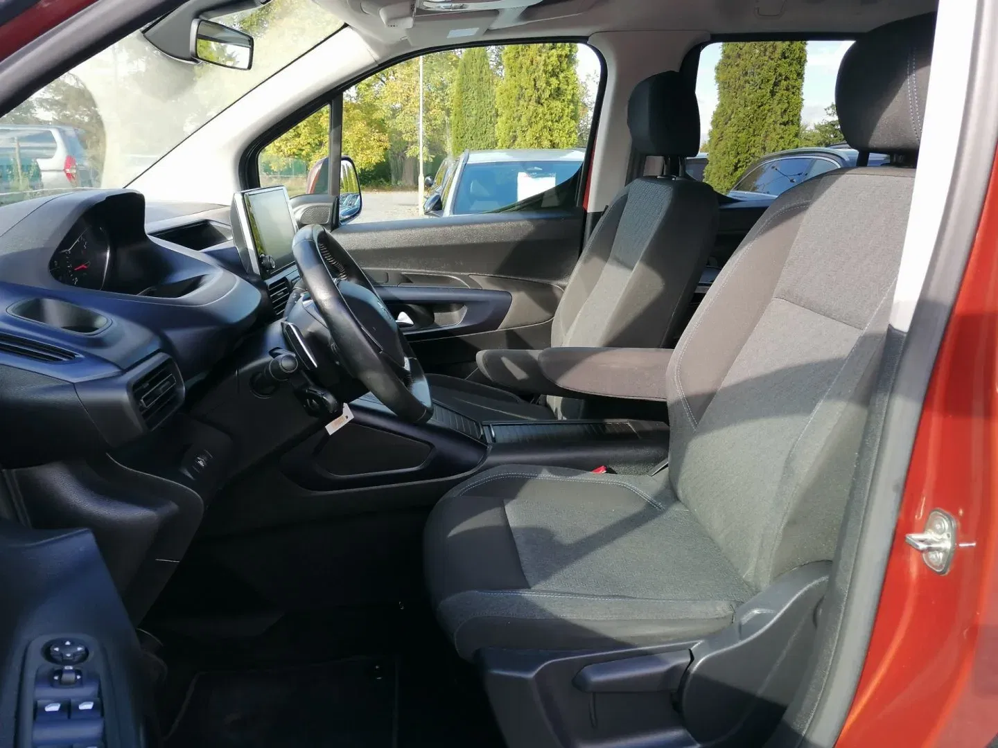 Peugeot Rifter - Náhled 8