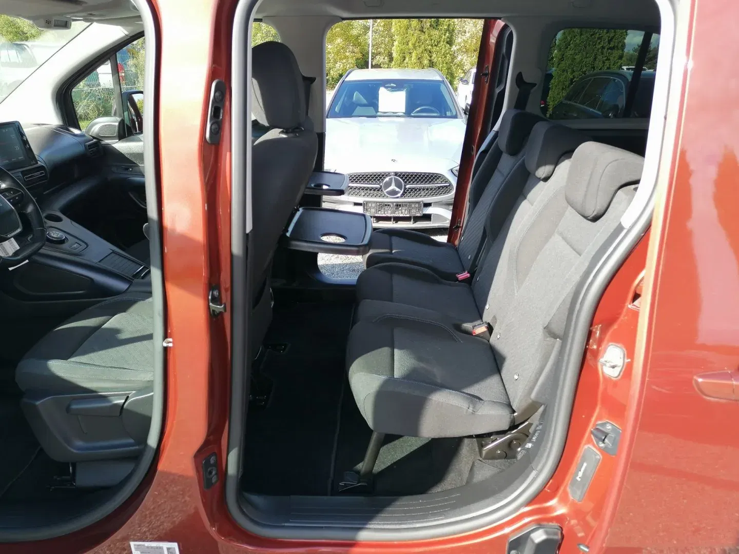 Peugeot Rifter - Náhled 9