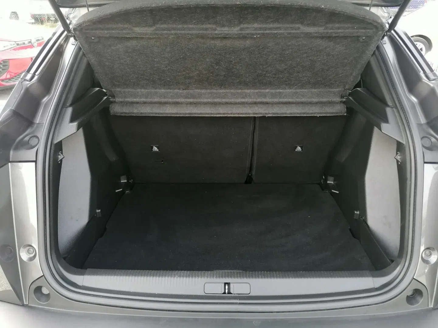 Peugeot 2008 - Náhled 26