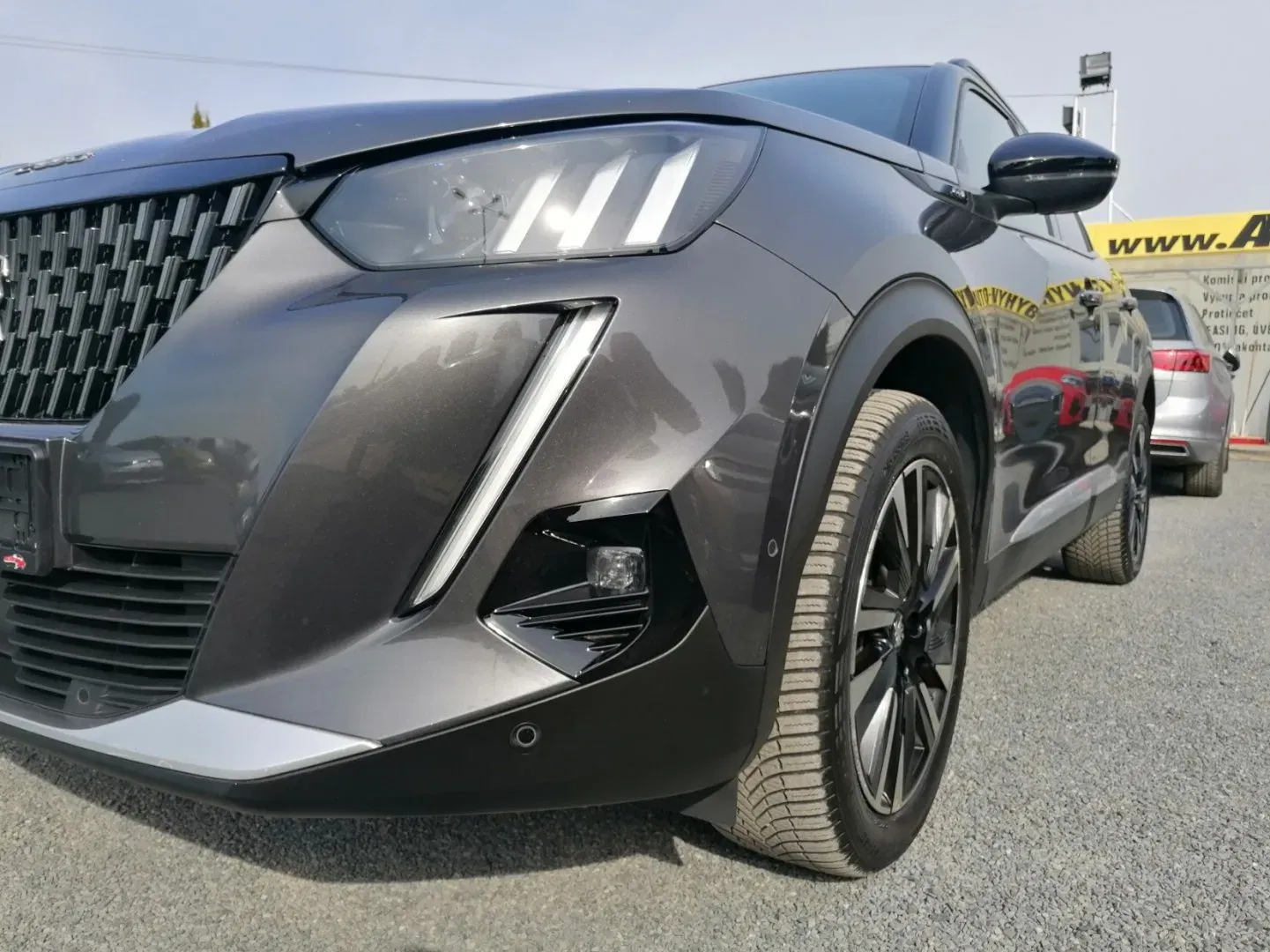 Peugeot 2008 - Náhled 30