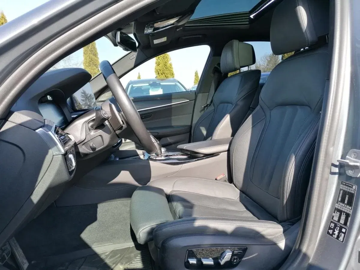 BMW Řada 5 - Náhled 10