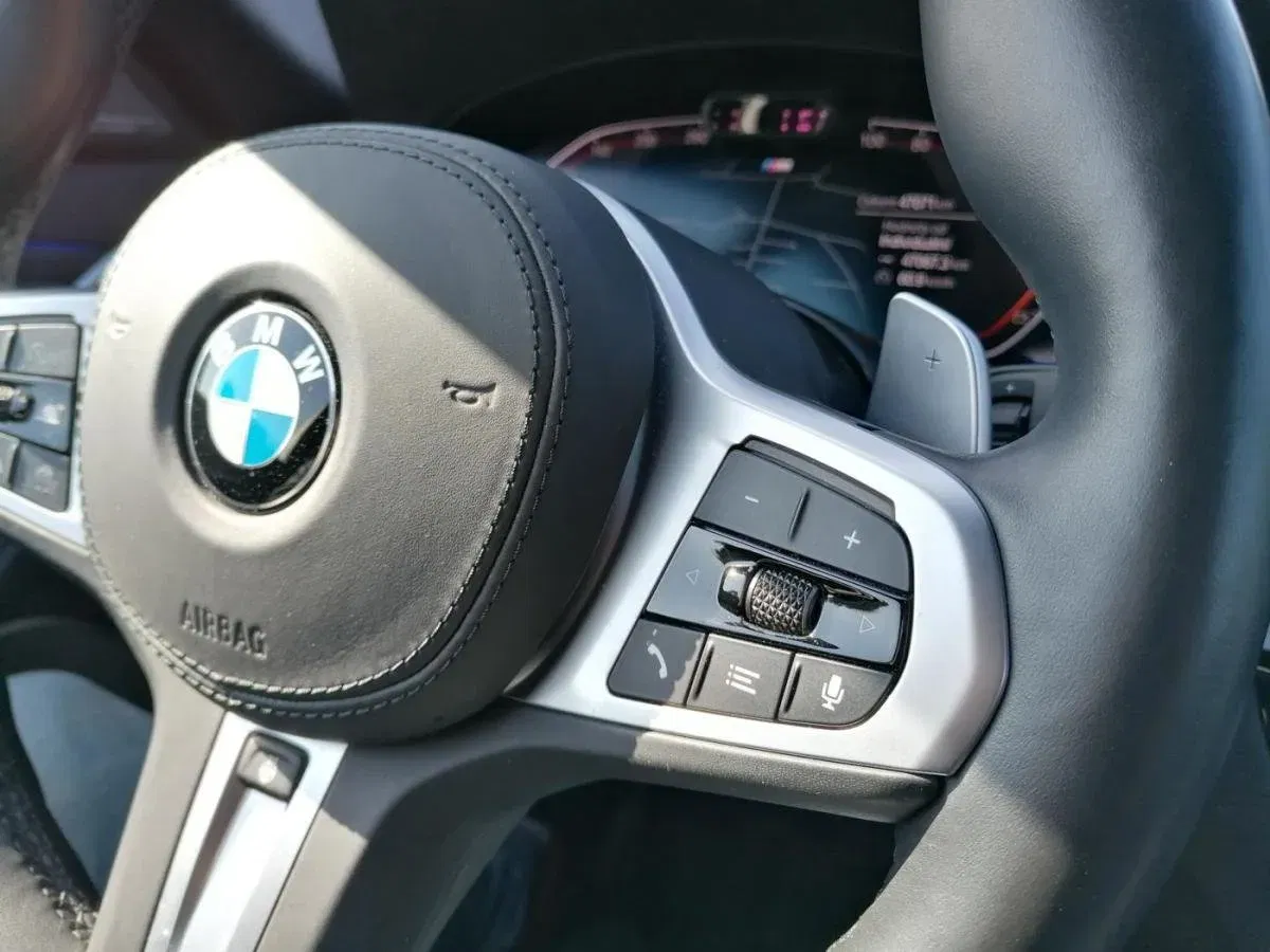 BMW Řada 5 - Náhled 25