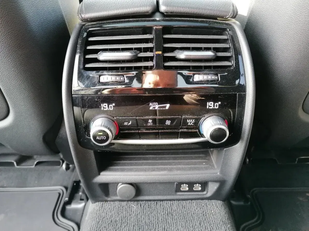 BMW Řada 5 - Náhled 42
