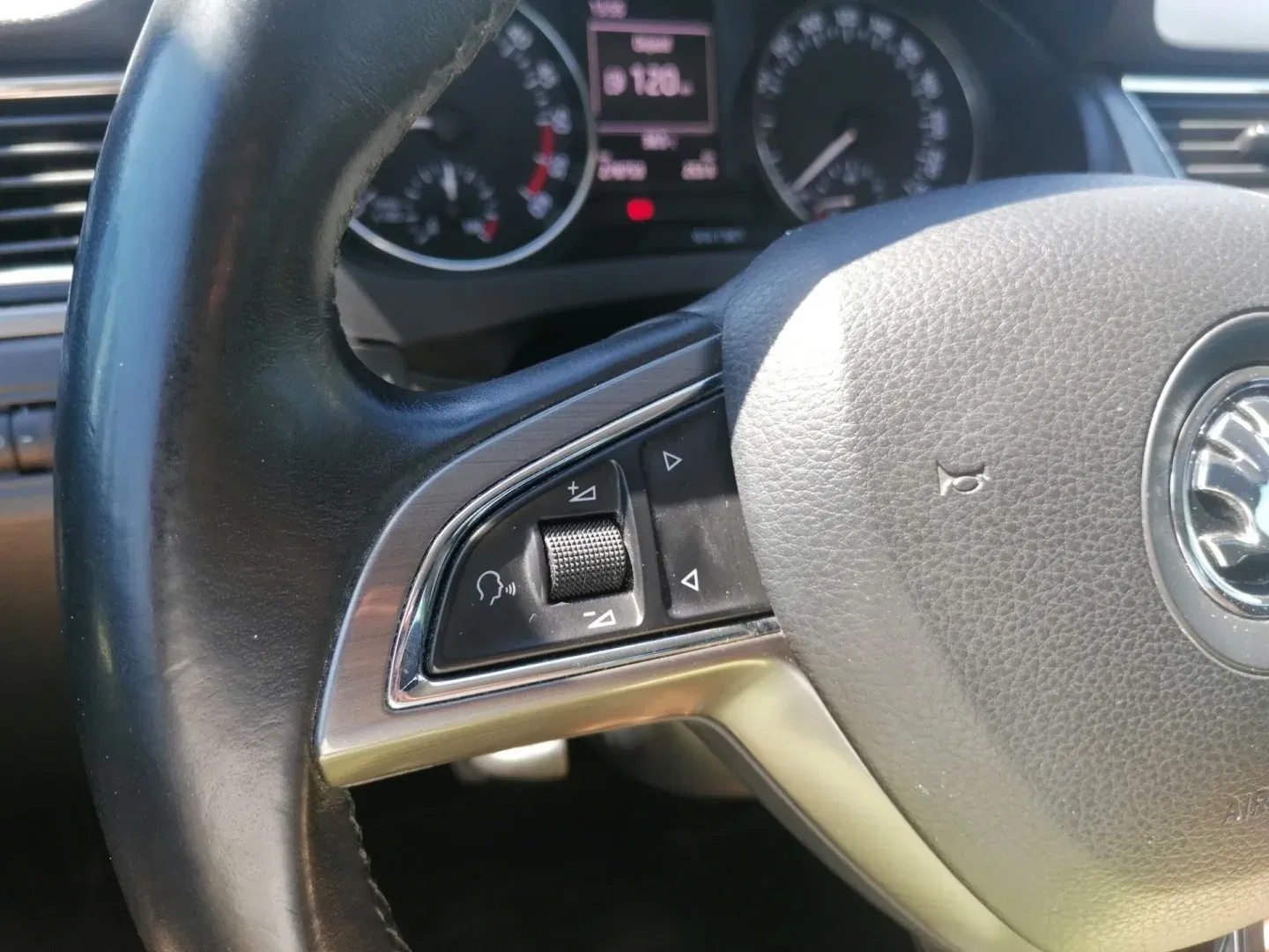 Škoda Rapid - Náhled 18