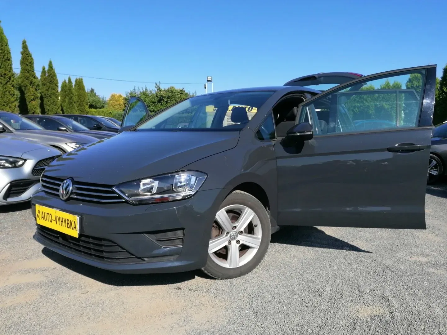 Volkswagen Golf Sportsvan – fotografie 1